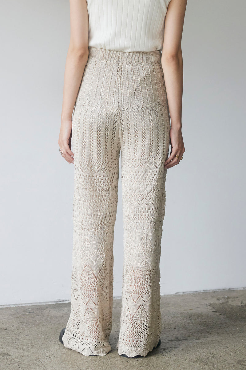 traditional curtain lace　knit trousers